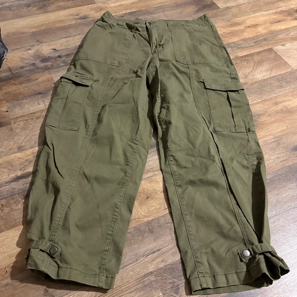Jessica Simpson Khaki Green Trousers - Picture 2 of 3